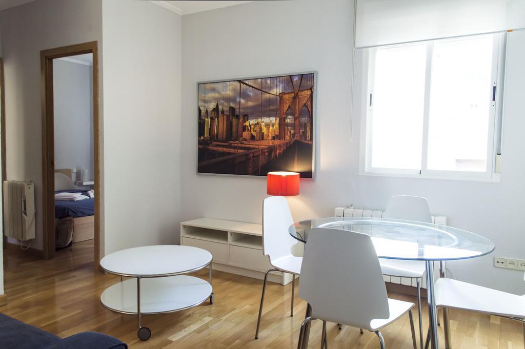 For You Rentals Reina Sofia Apartment Temporal Df21 Madrid Extérieur photo